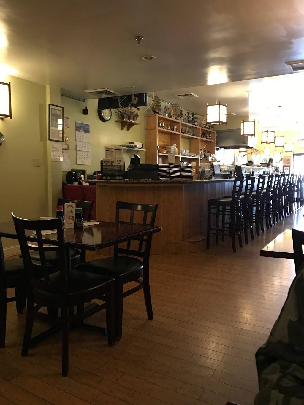 Asahi Sushi | restaurant | 514 S Broadway, Baltimore, MD 21231, USA | 4105344255 OR +1 410-534-4255