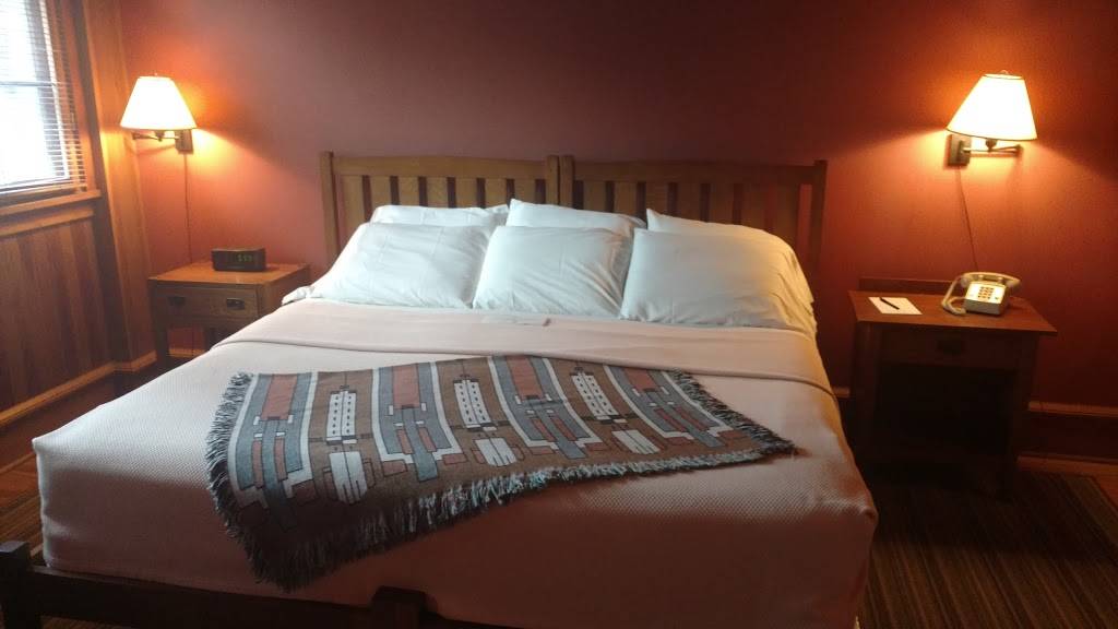 Roycroft Inn | restaurant | 40 S Grove St, East Aurora, NY 14052, USA | 7166525552 OR +1 716-652-5552