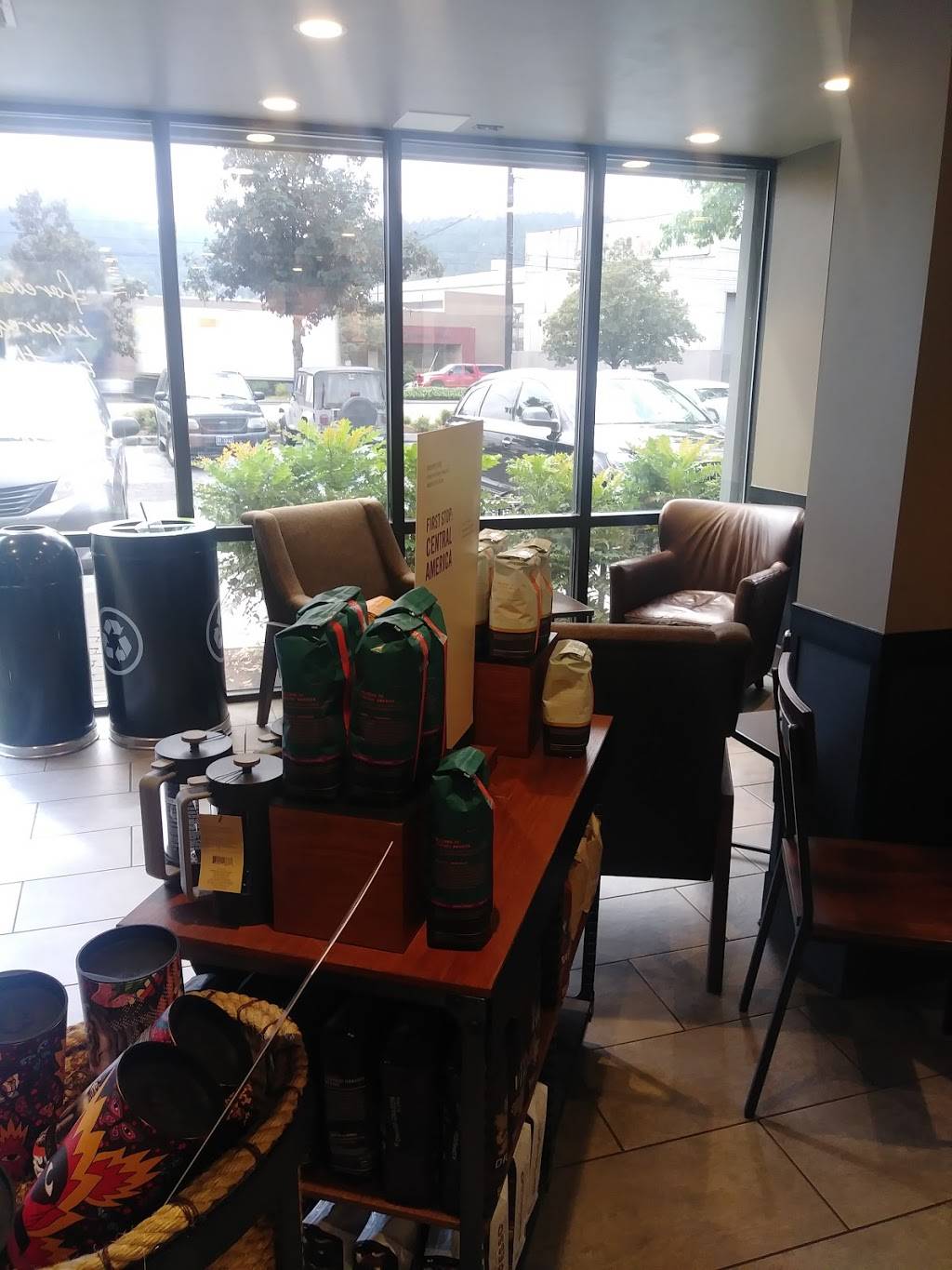 Starbucks | cafe | 3330 NW Yeon Ave #110, Portland, OR 97210, USA | 5032414997 OR +1 503-241-4997