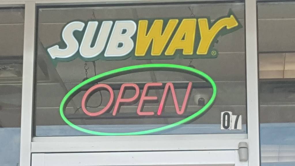 Subway Restaurants | restaurant | Square Shopping Center, 9585 N Regency Square Blvd Suite 5, Jacksonville, FL 32225, USA | 9047242120 OR +1 904-724-2120