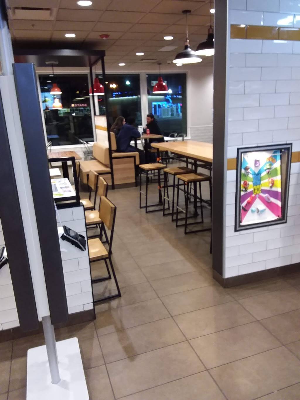 McDonalds | cafe | 765 N Main St, Vidor, TX 77662, USA | 4097697027 OR +1 409-769-7027