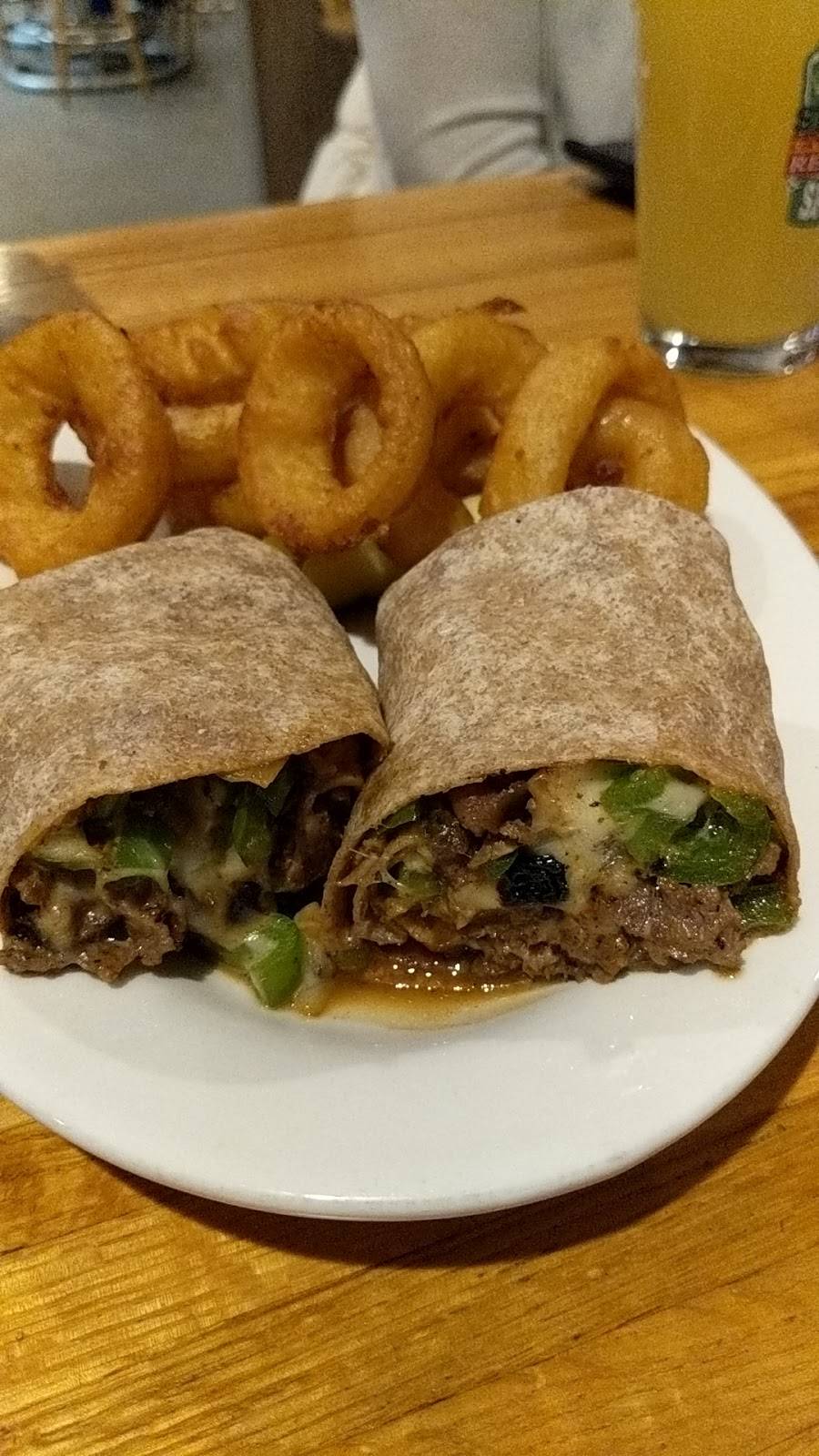 Stockhouse Restaurant & Sports | restaurant | 506 Main St, Westbrook, ME 04092, USA | 2078545600 OR +1 207-854-5600