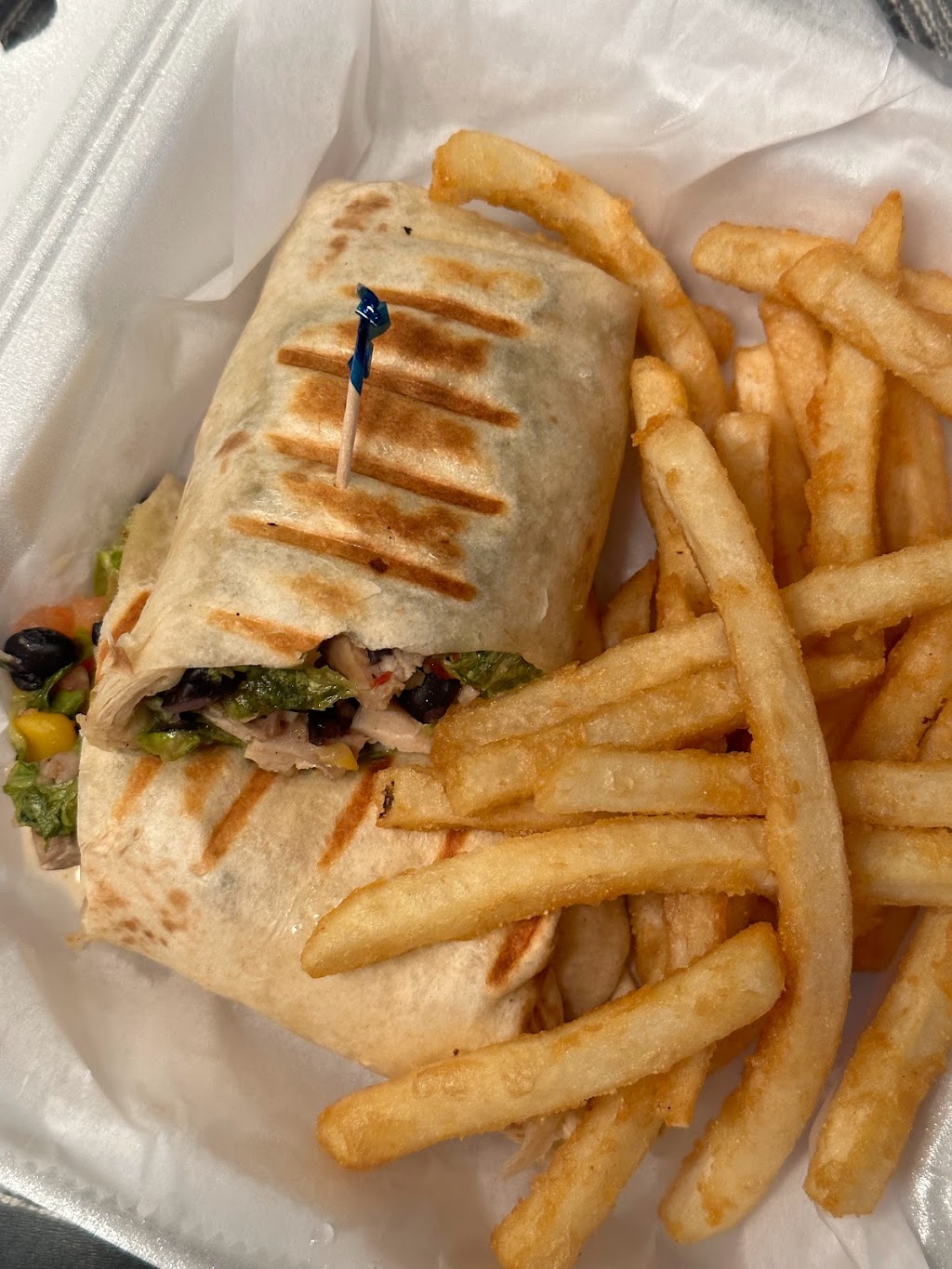 Dex N Angie House of Flavor | restaurant | 100 S State St suite a, Bunnell, FL 32110, USA | 3863136282 OR +1 386-313-6282