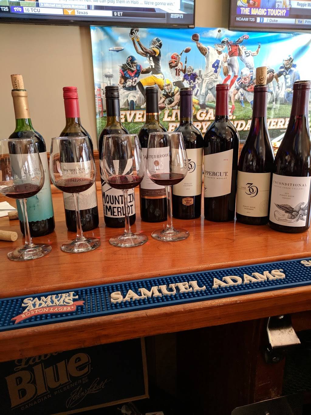 Ruschs Bar & Grill LLC | restaurant | 22 Lebanon St, Hamilton, NY 13346, USA | 3152282122 OR +1 315-228-2122