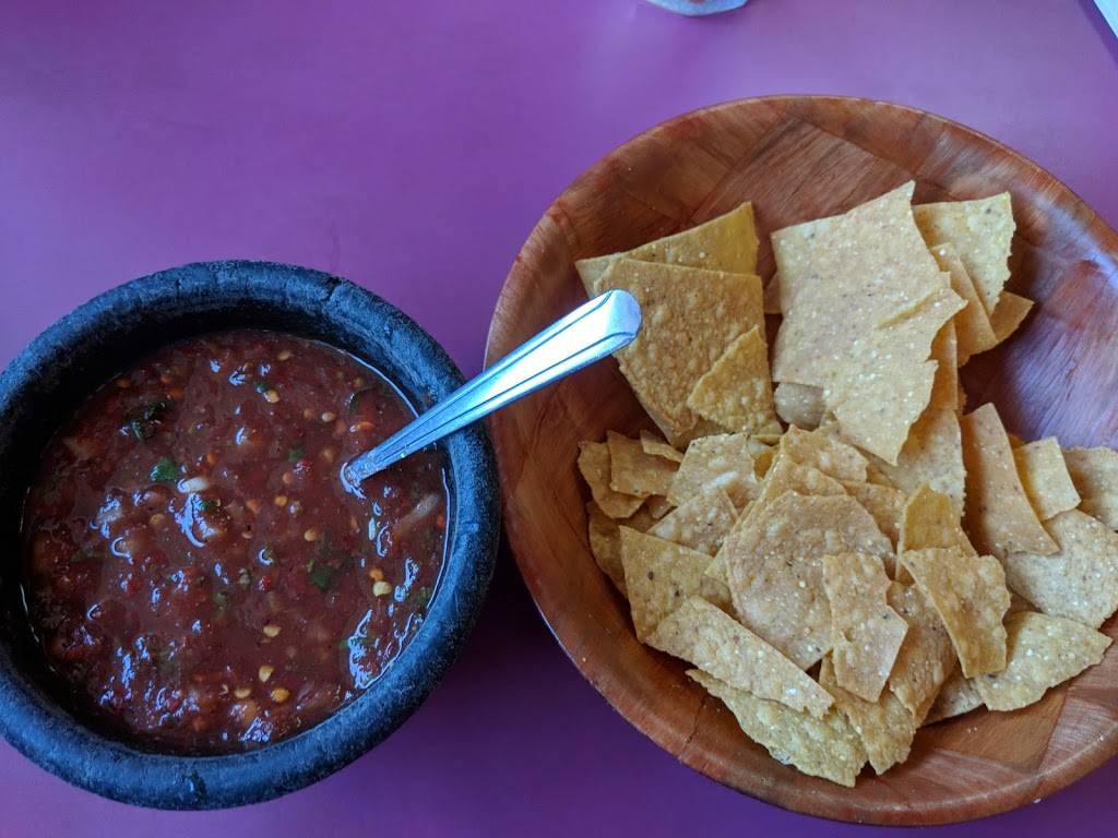 El Caporal Mexican Restaurant | restaurant | 33703 Redmond-Fall City Rd SE, Fall City, WA 98024, USA | 4252227322 OR +1 425-222-7322