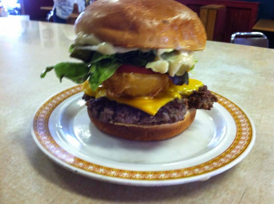 Fostoria Dells | restaurant | 224 S Main St, Fostoria, OH 44830, USA | 4194359947 OR +1 419-435-9947