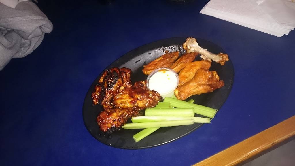 Elmos | restaurant | 2349 Millersport Hwy, Getzville, NY 14068, USA | 7166887237 OR +1 716-688-7237