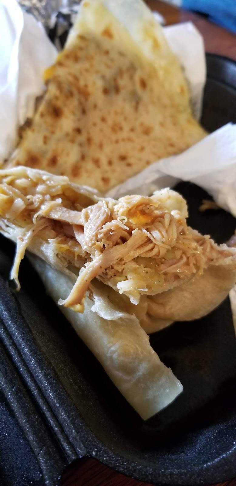 Salsero Loco | restaurant | 17928 Wika Rd, Apple Valley, CA 92307, USA | 7602427533 OR +1 760-242-7533