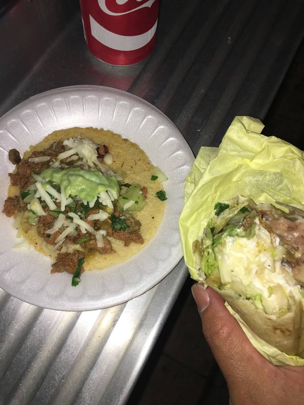 Silly Pappas | restaurant | 121 Windward Ave, Venice, CA 90291, USA | 2138425107 OR +1 213-842-5107