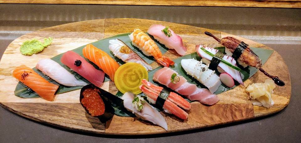 Minami Sushi Japanese Restaurant | restaurant | 14785 Yonge St, Aurora, ON L4G 1N1, Canada | 9055036222 OR +1 905-503-6222