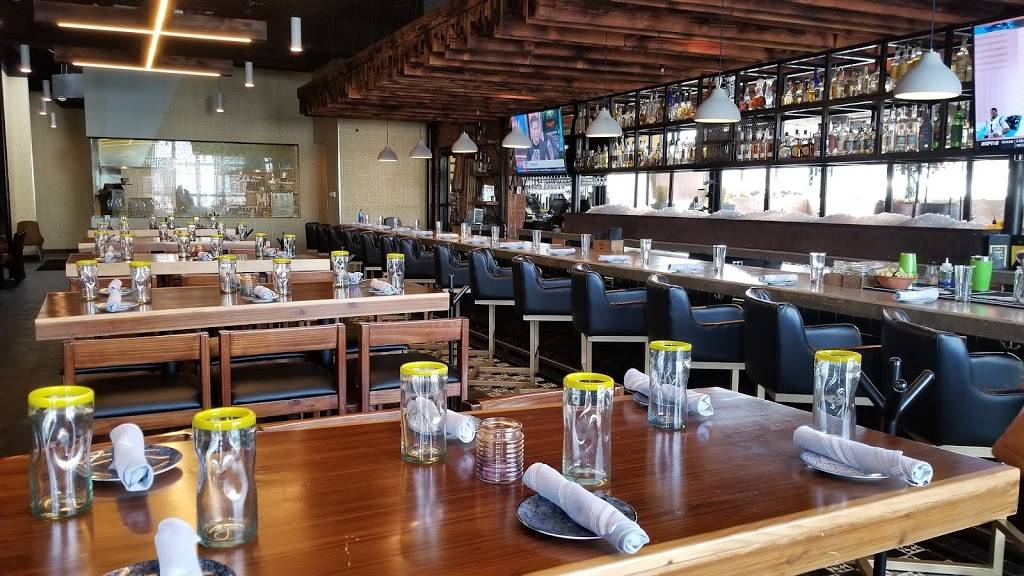 Vidorra | restaurant | 2642 Main St, Dallas, TX 75226, USA | 9722150640 OR +1 972-215-0640