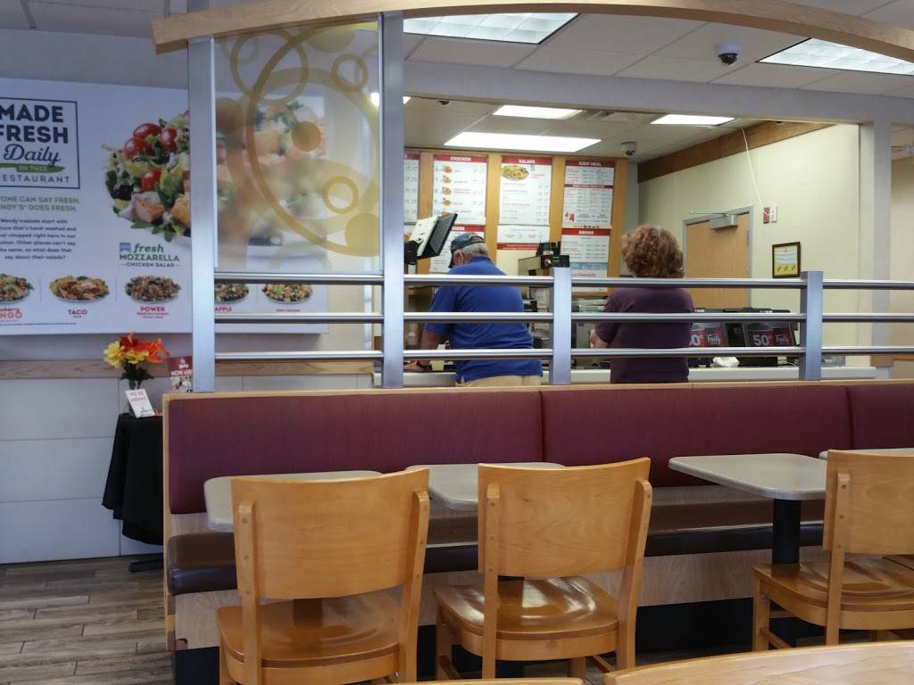 Wendys | restaurant | 23 Commercial Rd, Leominster, MA 01453, USA | 9785374258 OR +1 978-537-4258