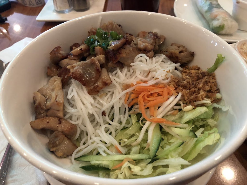 Pho #1 Vietnamese & Thai Restaurant | restaurant | 509 S Expressway 83 c2, Harlingen, TX 78550, USA | 9563654500 OR +1 956-365-4500