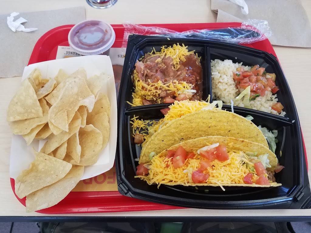 Del Taco | meal takeaway | 2900 S Main St, Santa Ana, CA 92707, USA | 7149790037 OR +1 714-979-0037