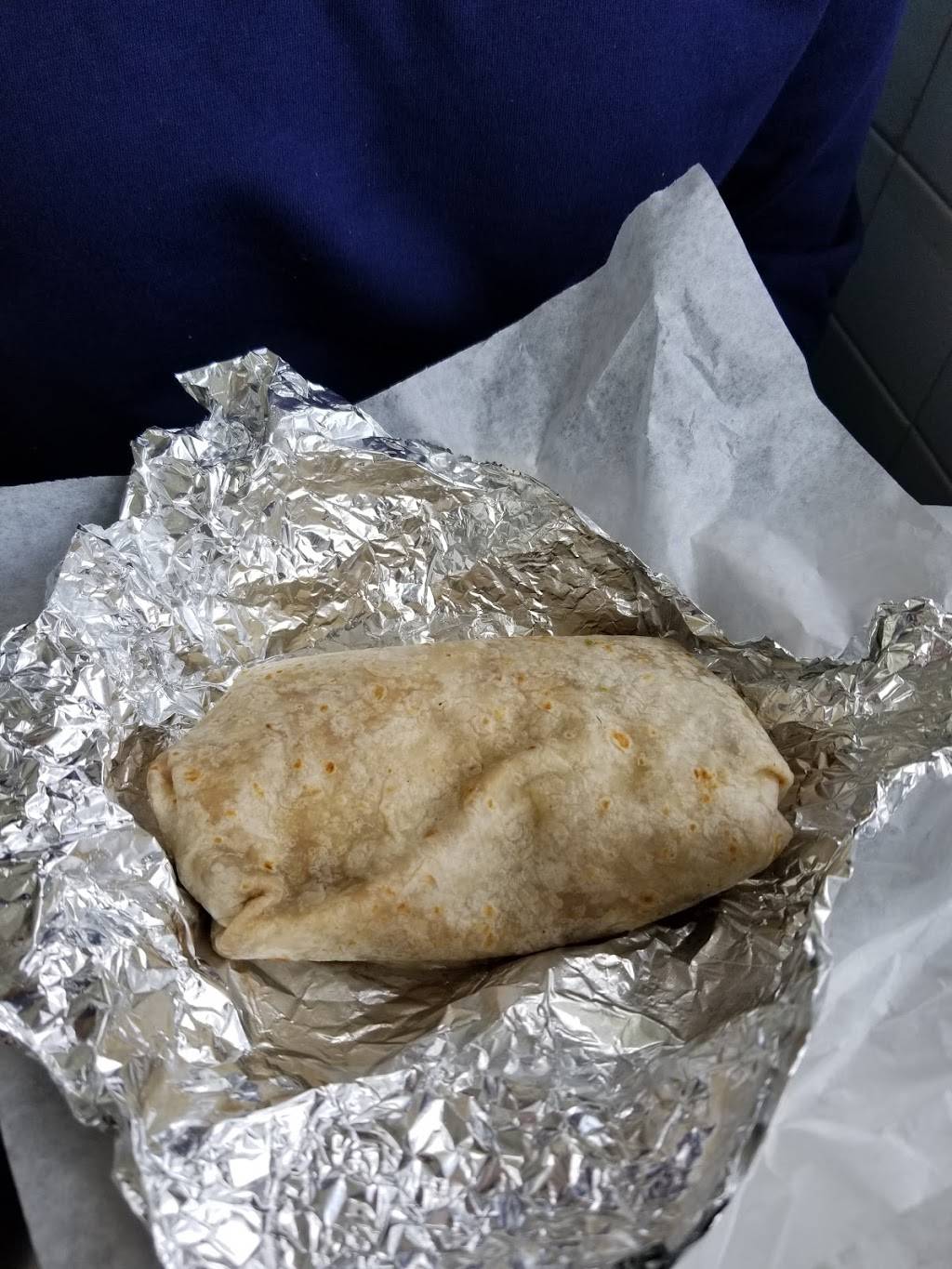 Lone Star Taqueria | restaurant | 2265 Fort Union Blvd, Cottonwood Heights, UT 84121, USA | 8019442300 OR +1 801-944-2300