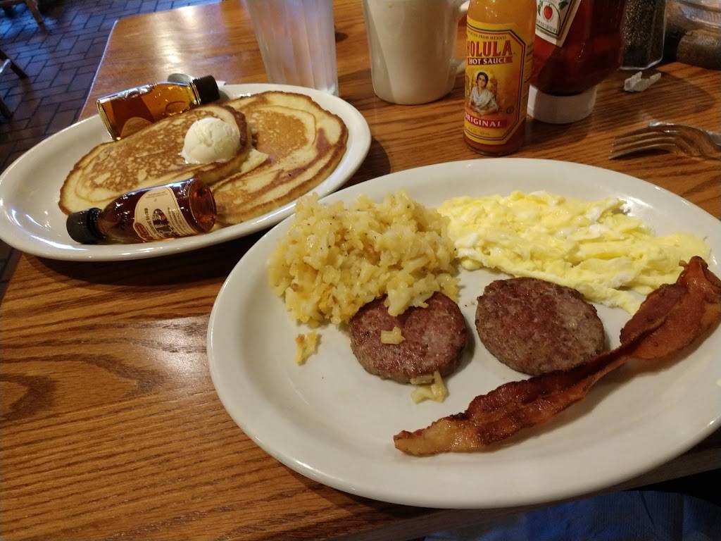 Cracker Barrel Old Country Store | restaurant | 2701 Crittenden Dr, Louisville, KY 40209, USA | 5026362263 OR +1 502-636-2263