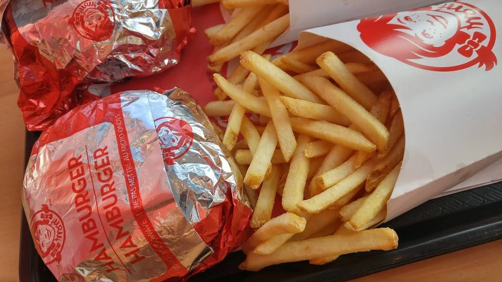 Wendys | restaurant | 1142 London Rd, Sarnia, ON N7S 1P4, Canada | 5193837876 OR +1 519-383-7876