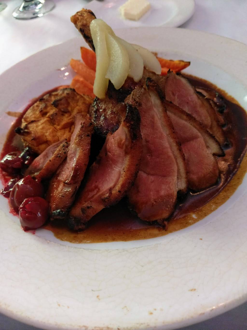 Le Coq Au Vin | restaurant | 4800 S Orange Ave, Orlando, FL 32806, USA | 4078516980 OR +1 407-851-6980