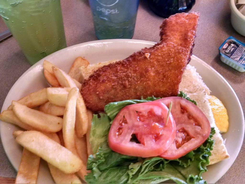 Macedon Hills Restaurant | restaurant | 1090 NY-31, Macedon, NY 14502, USA | 3159865836 OR +1 315-986-5836