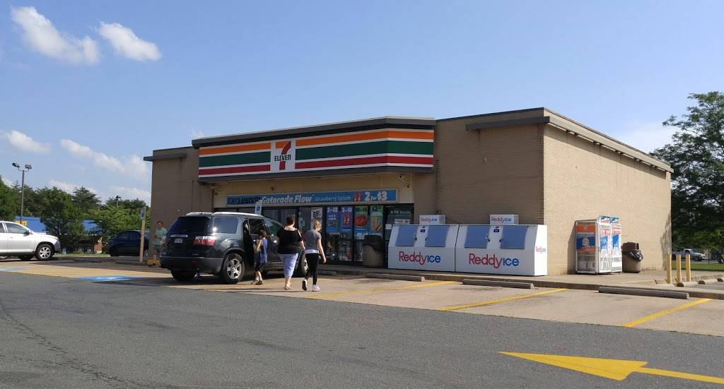 7-Eleven | bakery | 1 Commerce Pkwy, Fredericksburg, VA 22406, USA | 5403712706 OR +1 540-371-2706