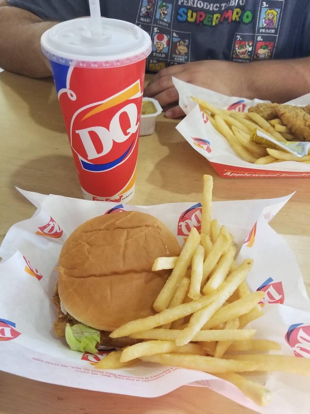 Dairy Queen Grill & Chill | restaurant | 5810 N Federal Hwy, Fort Lauderdale, FL 33308, USA | 9547761432 OR +1 954-776-1432