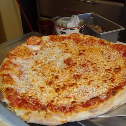 DeLeon Pizza | restaurant | 84 Theatre Dr #200, St. Augustine, FL 32086, USA | 9047941917 OR +1 904-794-1917