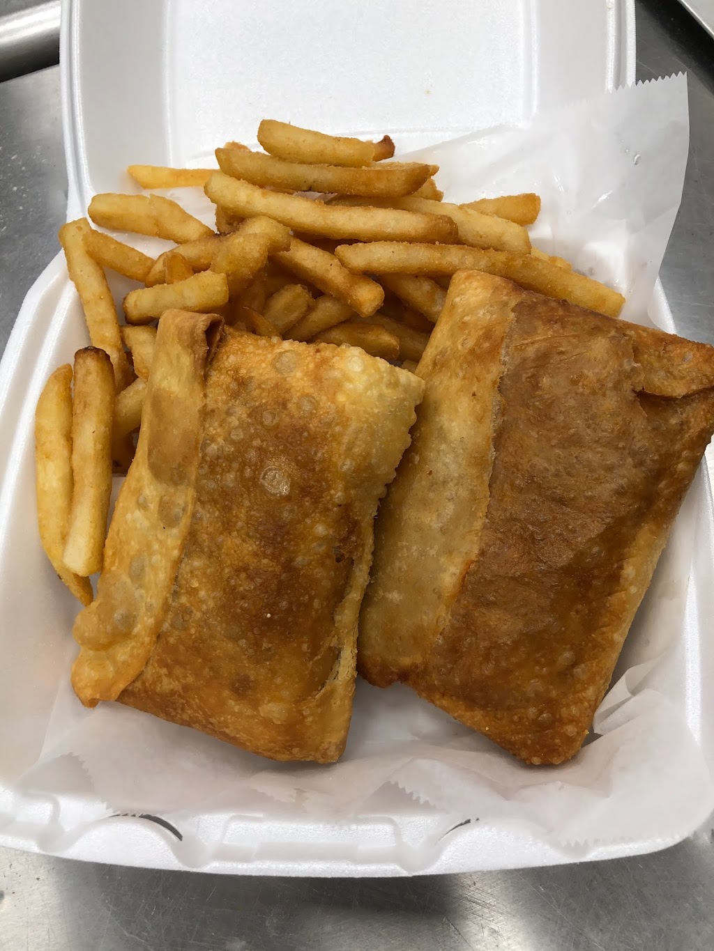 Mr tasty Fish and chicken | restaurant | 9454 S Cottage Grove Ave, Chicago, IL 60619, USA | 7732179090 OR +1 773-217-9090