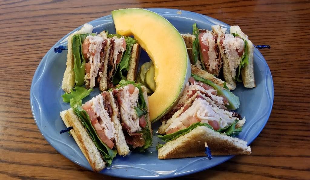 Yours Truly Restaurant | restaurant | 7280 Center St, Mentor, OH 44060, USA | 4402553003 OR +1 440-255-3003