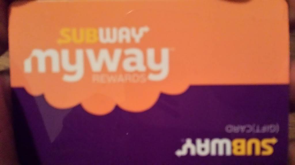 Subway | restaurant | 421 Wisconsin Dells Pkwy, Wisconsin Dells, WI 53965, USA | 6082547576 OR +1 608-254-7576