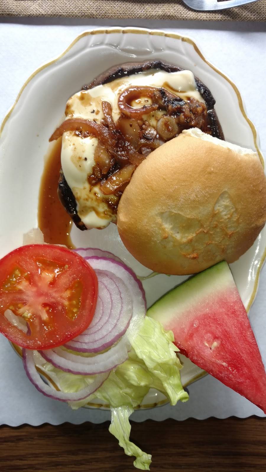 Brigance Roadhouse & Social Club | restaurant | Pollock Pines, CA 95726, USA | 5304575385 OR +1 530-457-5385