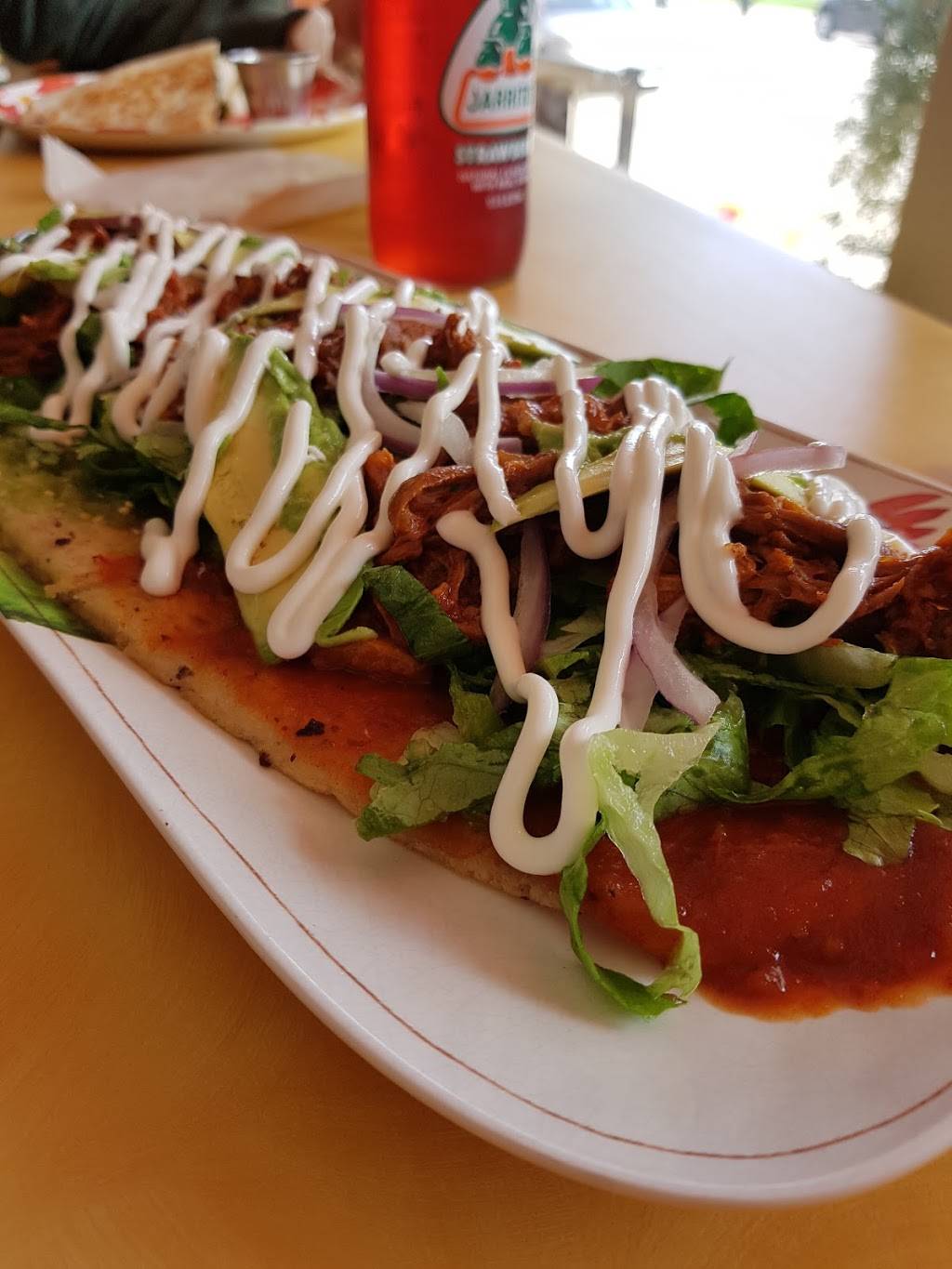 Crazy Chicken | restaurant | 29 Talbot St E, Leamington, ON N8H 1L1, Canada | 5199914045 OR +1 519-991-4045