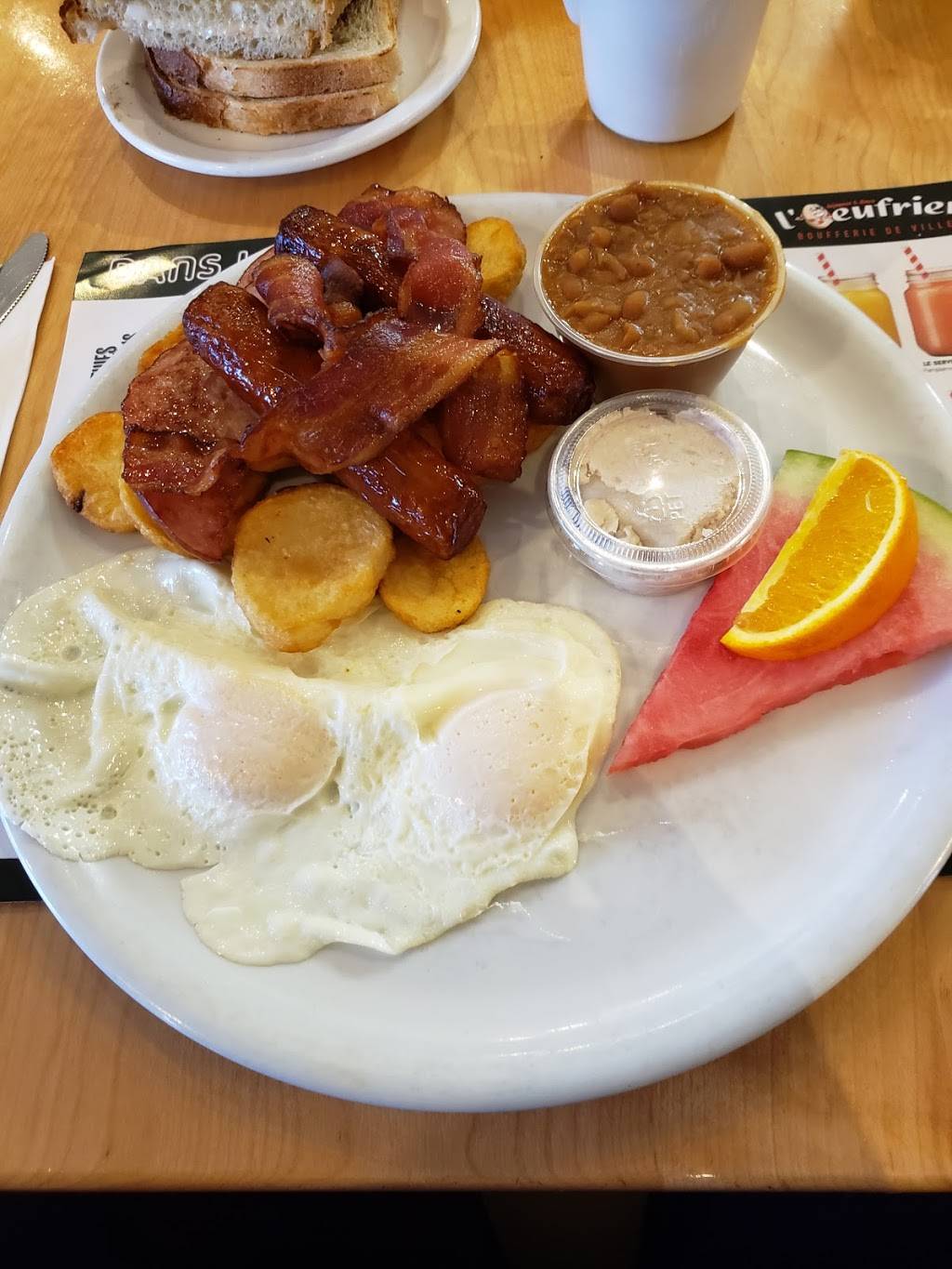 LOeufrier | restaurant | 415 Rue des Érables, Salaberry-de-Valleyfield, QC J6T 6J5, Canada | 4507470795 OR +1 450-747-0795