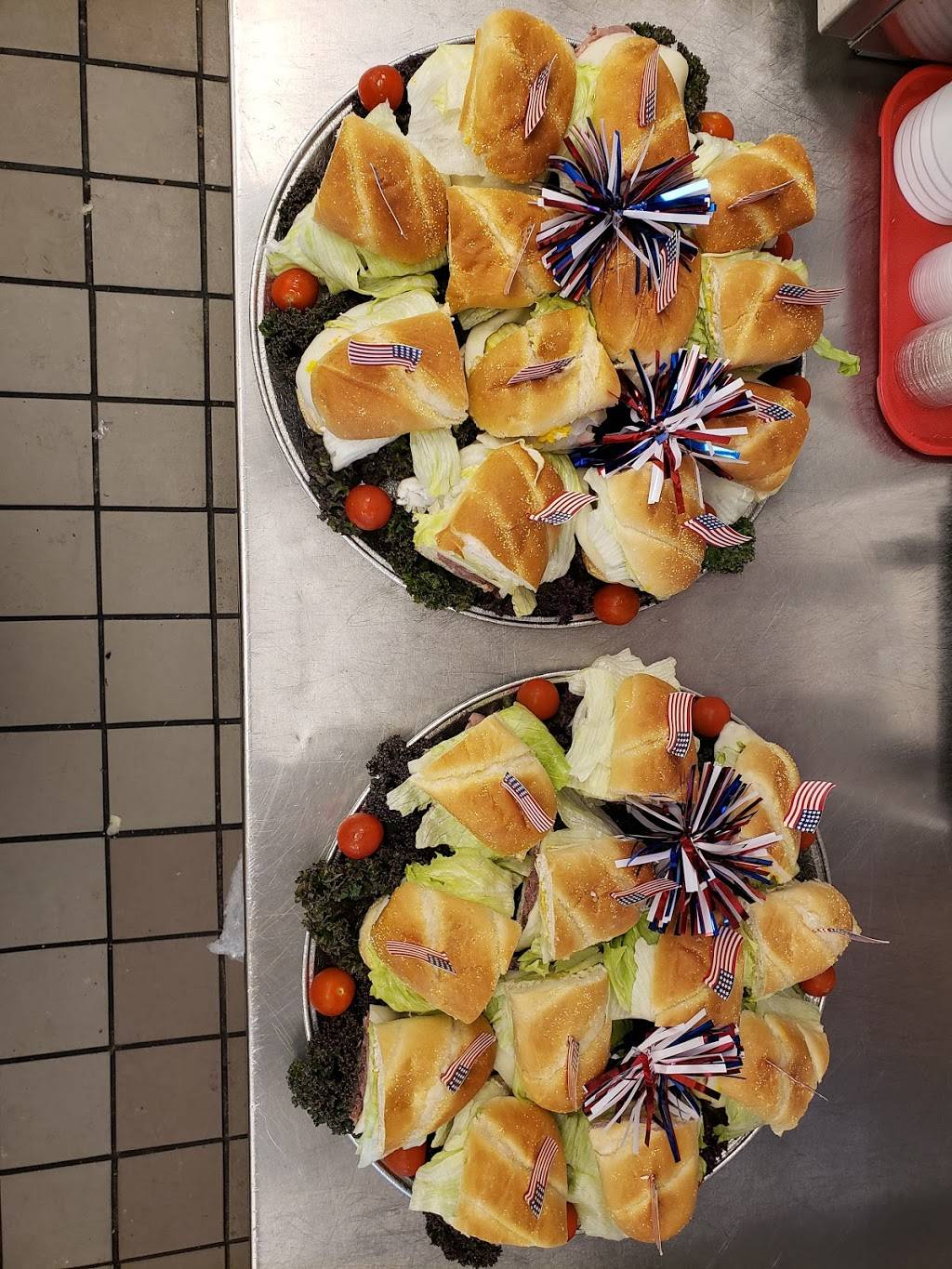 nicoles deli and grill | restaurant | 26584 Bouquet Canyon Rd, Saugus, CA 91350, USA | 6619771666 OR +1 661-977-1666