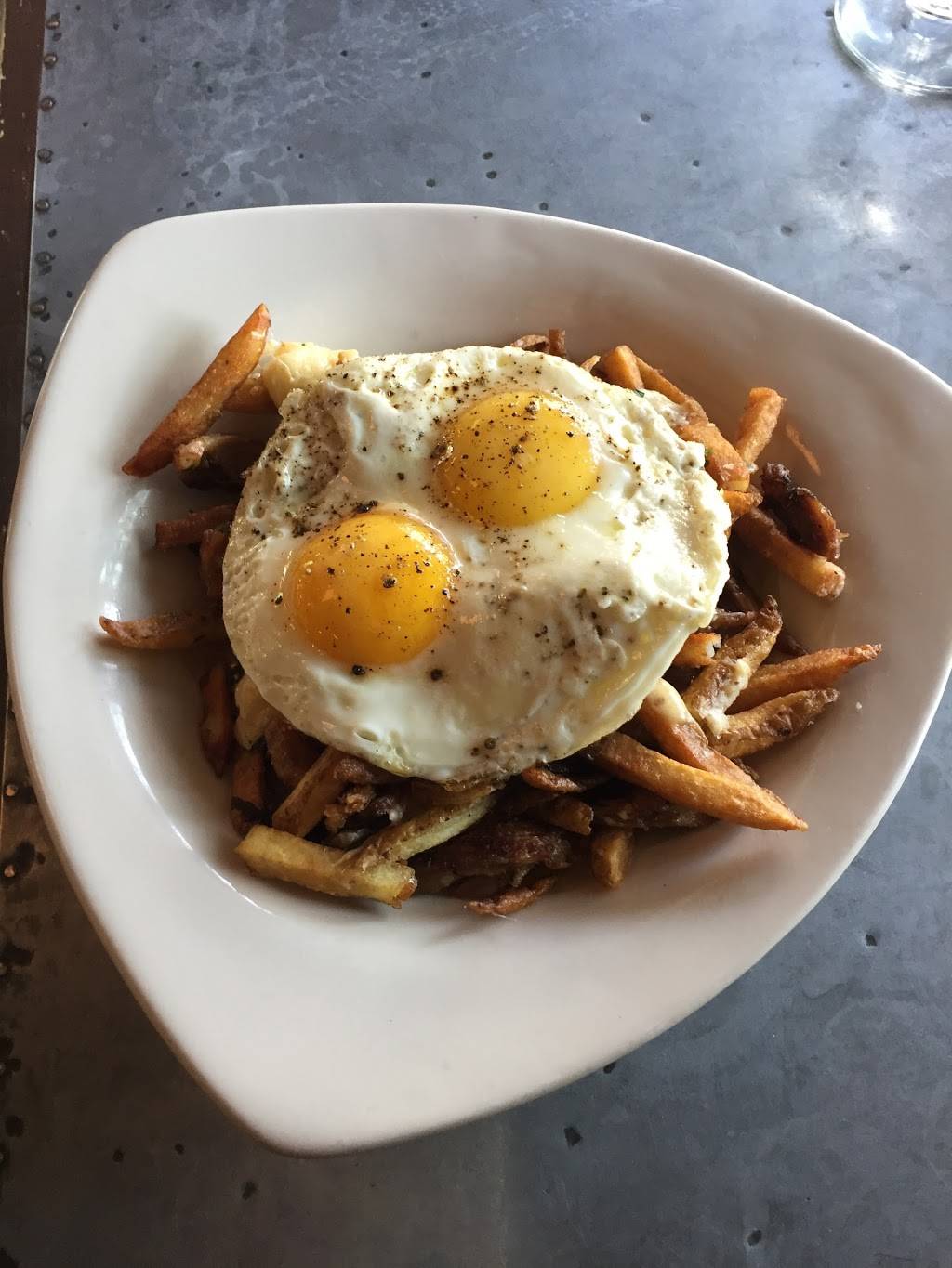 The Silverspoon | restaurant | 503 Lancaster Ave, Wayne, PA 19087, USA | 6106887646 OR +1 610-688-7646