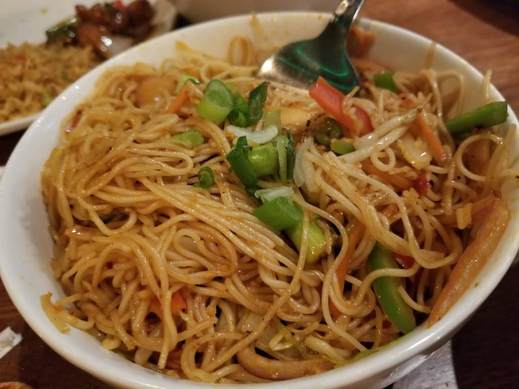 Red Hot Chilli Pepper | restaurant | 500 Davis St #102, Evanston, IL 60201, USA | 8475638085 OR +1 847-563-8085