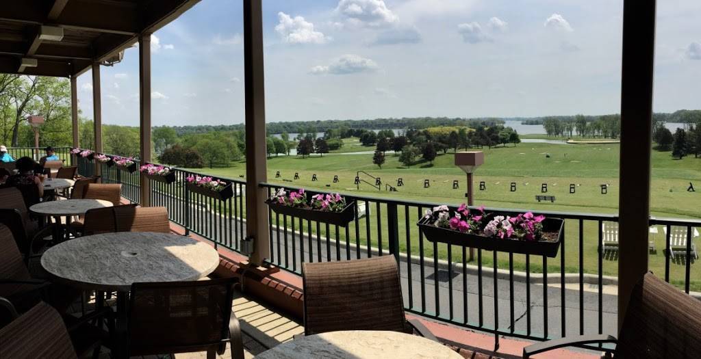 Eagle Crest Bar and Grille | restaurant | 1201 S Huron St, Ypsilanti, MI 48197, USA | 7344876905 OR +1 734-487-6905