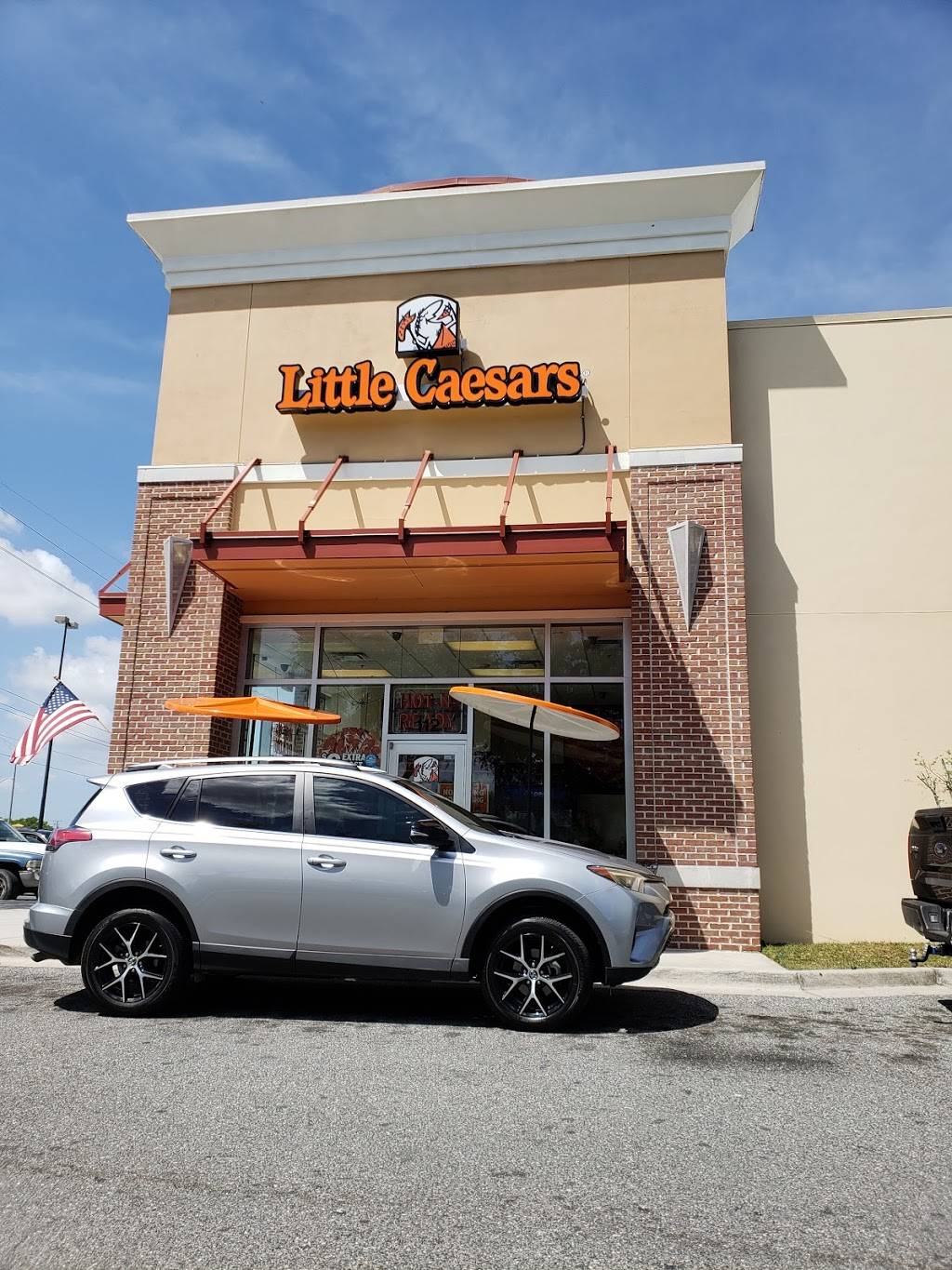 Little Caesars Pizza | meal takeaway | 3848 FL-674 Unit 112, Ruskin, FL 33570, USA | 8136333131 OR +1 813-633-3131