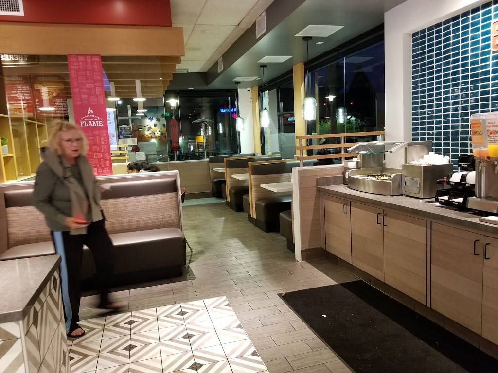 The Habit Burger Grill | restaurant | 32505 Golden Lantern, Dana Point, CA 92629, USA | 9492481045 OR +1 949-248-1045