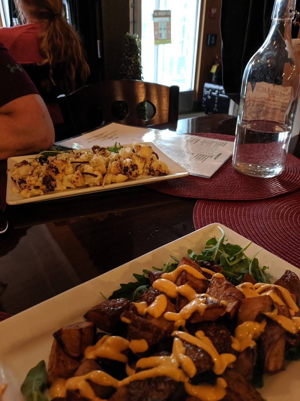 Whiskey & Wine | restaurant | 4917, 148 N Main St, Concord, NH 03301, USA | 6037158575 OR +1 603-715-8575