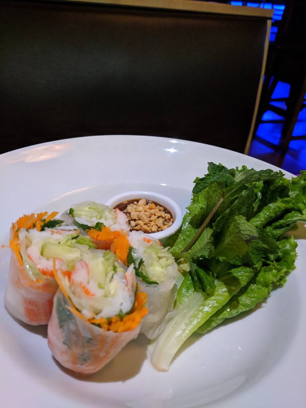 Moon Thai & Japanese | restaurant | 16311 N Kendall Dr, Miami, FL 33196, USA | 3053885901 OR +1 305-388-5901