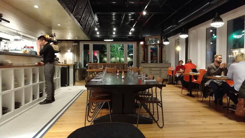 Mary Hoopas House of Fried Chicken & Oysters | restaurant | 2371 Hosea L Williams Dr SE, Atlanta, GA 30317, USA | 4042545236 OR +1 404-254-5236