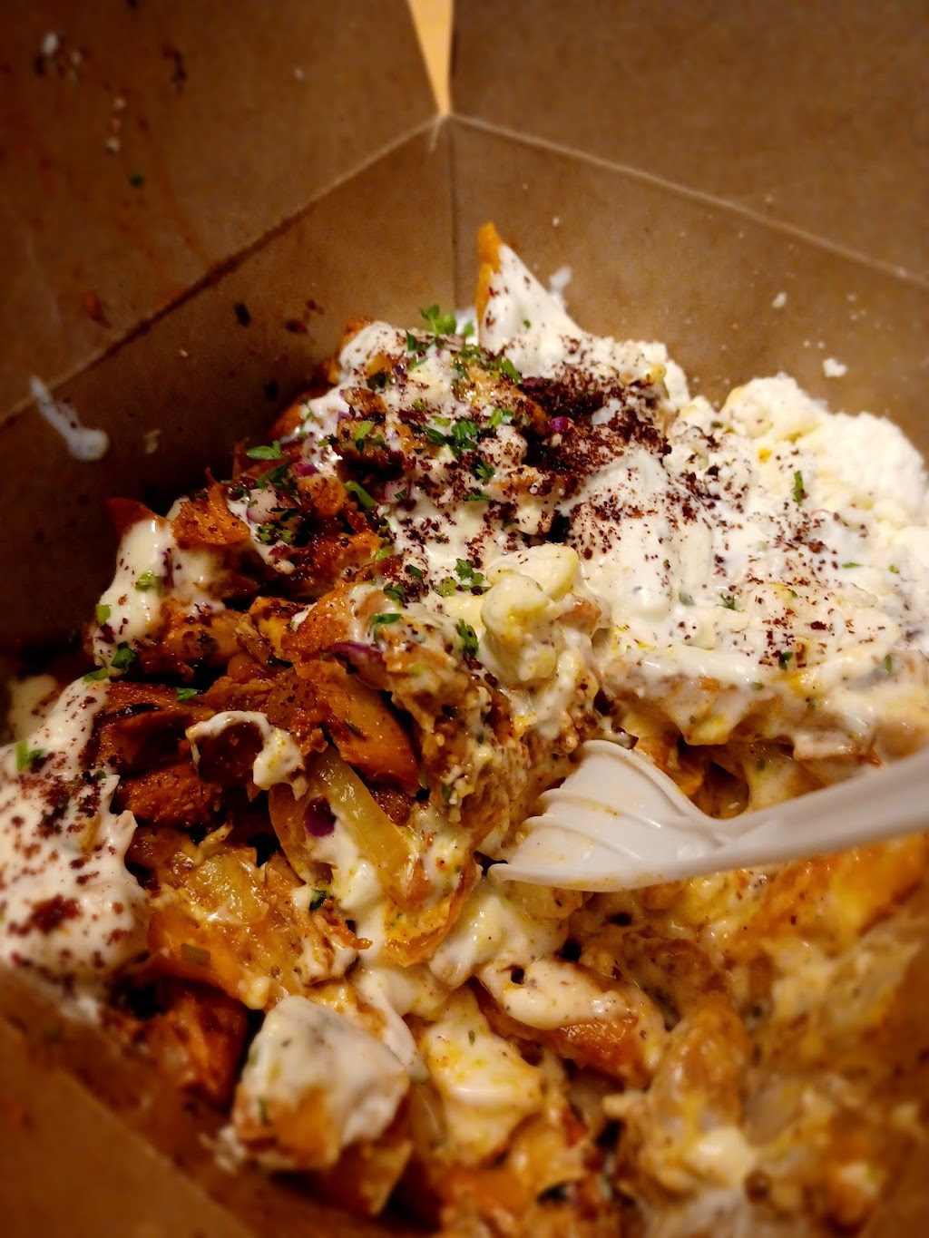 Aladdin Gyro-Cery & Deli | restaurant | 4139 University Way NE, Seattle, WA 98105, USA | 2066325253 OR +1 206-632-5253