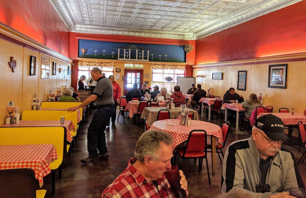 Sues Roost | restaurant | 103 Edgar St, Eustace, TX 75124, USA | 9034258008 OR +1 903-425-8008