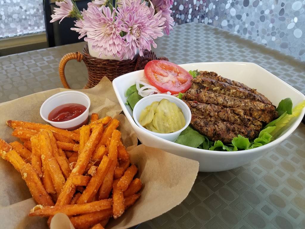 Out of the Box | restaurant | 3807 Spenard Rd, Anchorage, AK 99517, USA | 9079031203 OR +1 907-903-1203