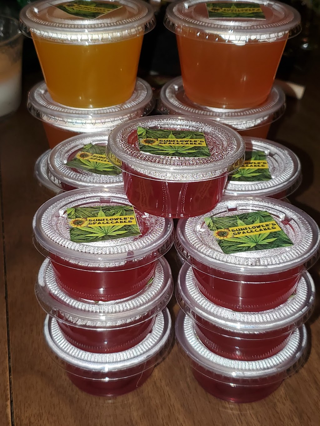 Sunflowers Space Cakes | restaurant | 323 N 52nd St, Philadelphia, PA 19139, USA | 2679007919 OR +1 267-900-7919