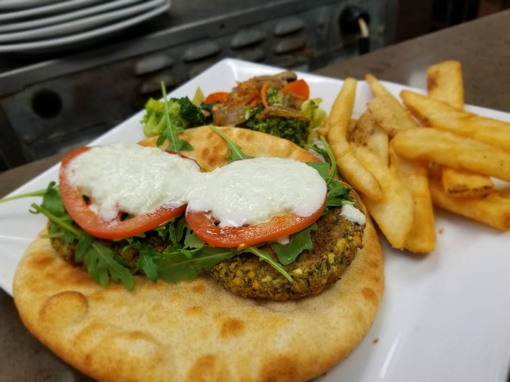 Balance Kitchen at Freeman Dining Hall | restaurant | Normal Ave, Montclair, NJ 07043, USA | 9736554414 OR +1 973-655-4414