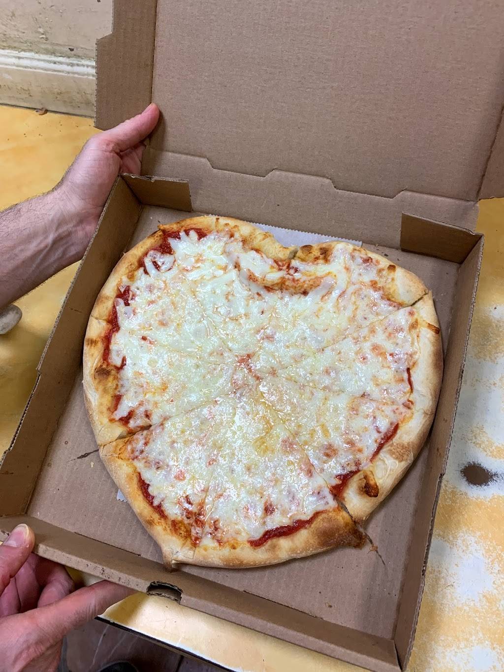 Atlas Pizza | restaurant | 517 Kempsville Rd, Chesapeake, VA 23320, USA | 7573128181 OR +1 757-312-8181