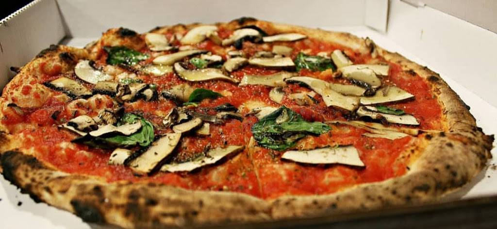 Melos Pizzeria | restaurant | 2438 McNair Rear, St. Louis, MO 63104, USA | 3148334489 OR +1 314-833-4489