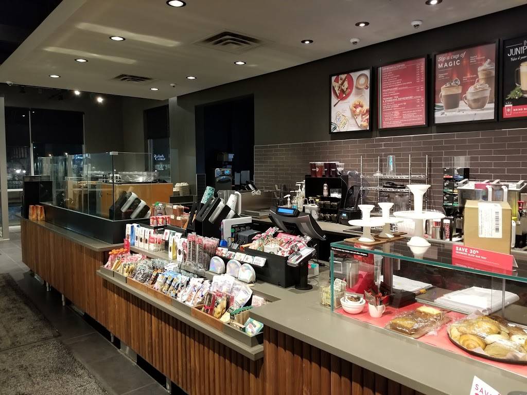 Starbucks | cafe | P-3, 1709 1st St S, Willmar, MN 56201, USA | 3202352407 OR +1 320-235-2407