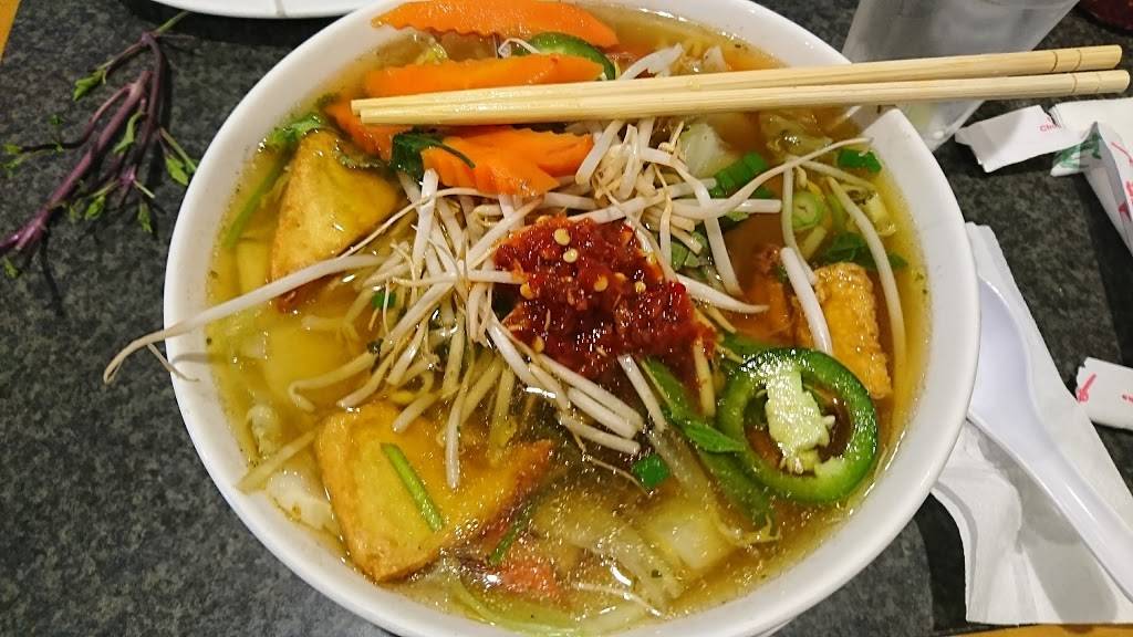 Pho Pioneer Restaurant | restaurant | 17701 Pioneer Blvd, Artesia, CA 90701, USA | 5628099250 OR +1 562-809-9250